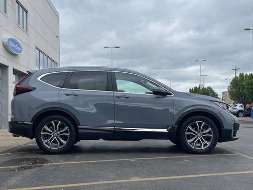 Sonic Gray Pearl 2022 Honda CR-V AWD Touring