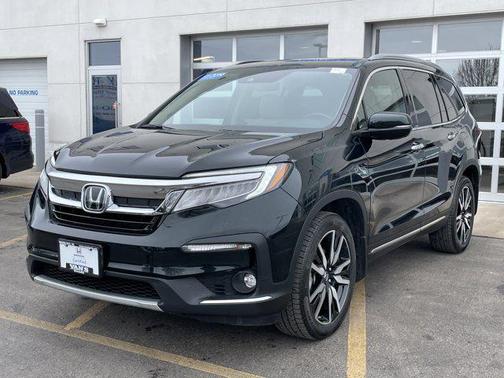 2019 Honda Pilot Touring 8-Passenger