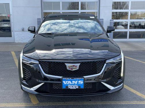 2023 Cadillac CT4 Sport