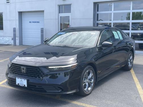 Crystal Black Pearl 2023 Honda Accord Hybrid EX-L