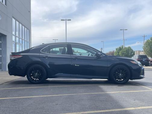 Galactic Aqua Mica 2019 Toyota Camry LE