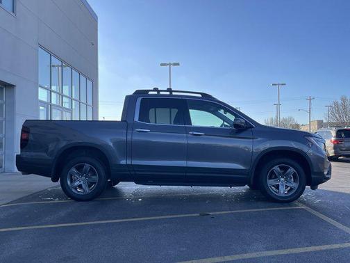 Modern Steel Metallic 2023 Honda Ridgeline RTL-E