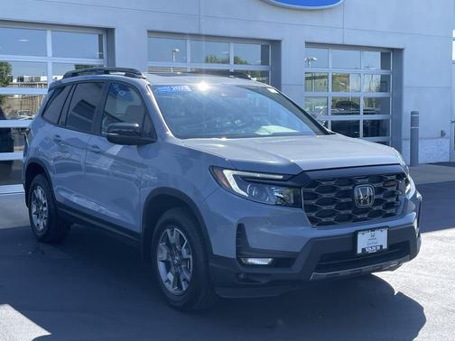 Sonic Gray Pearl 2023 Honda Passport AWD TrailSport
