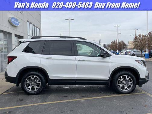 2023 Honda Passport AWD TrailSport