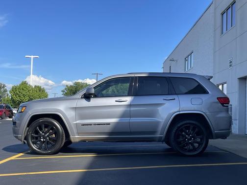 Billet Silver Metallic Clearcoat 2018 Jeep Grand Cherokee Altitude