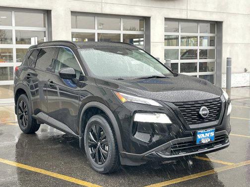Super Black 2023 Nissan Rogue SV