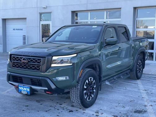 2024 Nissan Frontier PRO-4X