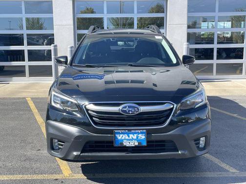Crystal Black Pearl 2020 Subaru Outback Premium