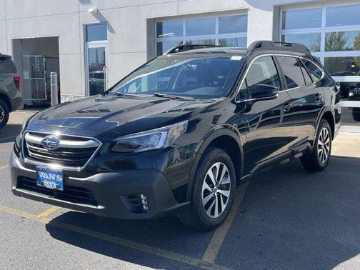 Crystal Black Pearl 2020 Subaru Outback Premium