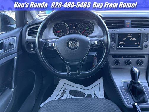 2017 Volkswagen Golf SportWagen TSI S