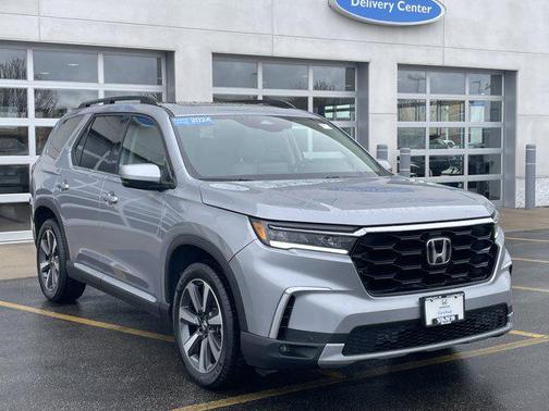 2024 Honda Pilot Touring 8-Passenger
