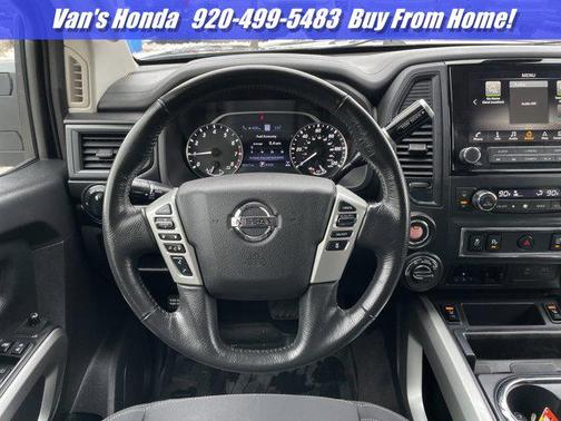 2022 Nissan Titan SV