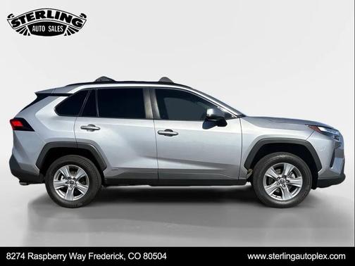 2022 Toyota RAV4 Hybrid XLE