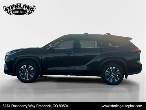 2022 Toyota Highlander XLE