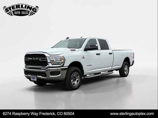 Bright White Clearcoat 2022 RAM 3500 Tradesman Crew Cab 4x4 8' Box