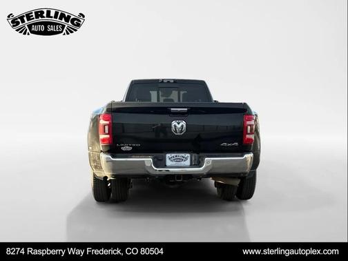 2022 RAM 3500 Limited Crew Cab 4x4 8' Box