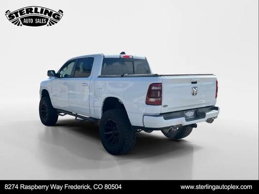 Bright White Clearcoat 2019 RAM 1500 Big Horn