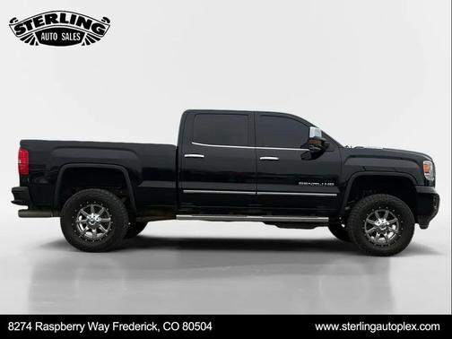 Onyx Black 2017 GMC Sierra 2500 Denali