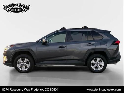 2020 Toyota RAV4 XLE