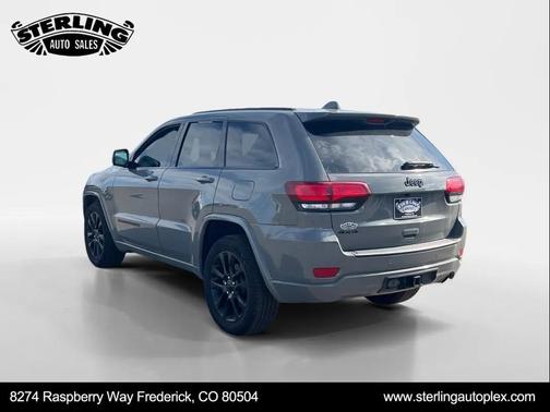 2021 Jeep Grand Cherokee Laredo