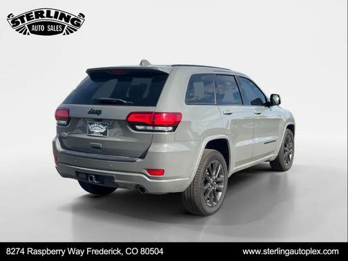 2021 Jeep Grand Cherokee Laredo