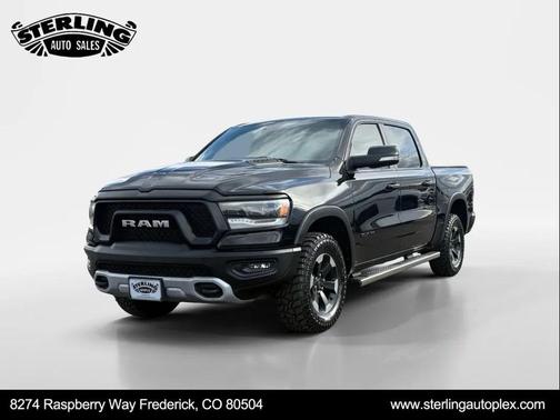 Diamond Black Crystal Pearlcoat 2020 RAM 1500 Rebel