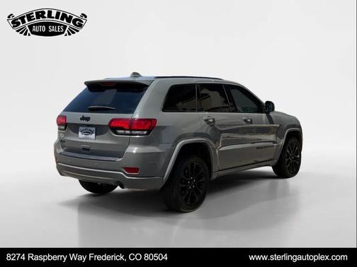 2021 Jeep Grand Cherokee Laredo