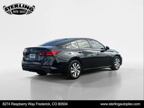 Super Black 2023 Nissan Altima S FWD