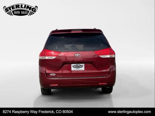 2012 Toyota Sienna 