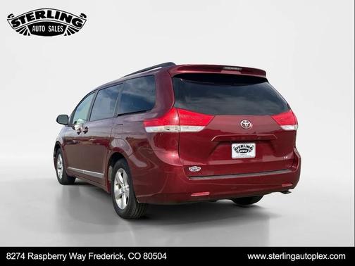 2012 Toyota Sienna 