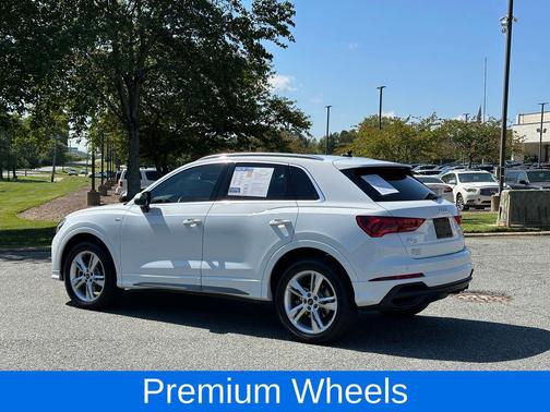 2023 Audi Q3 45 S line Premium Plus