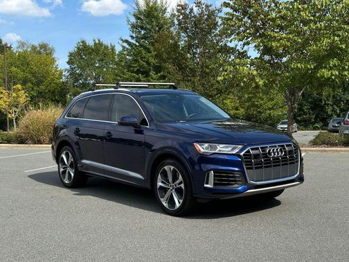 2021 Audi Q7 55 Premium Plus