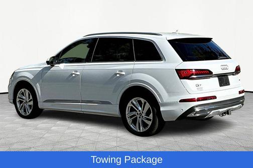 2021 Audi Q7 55 Prestige