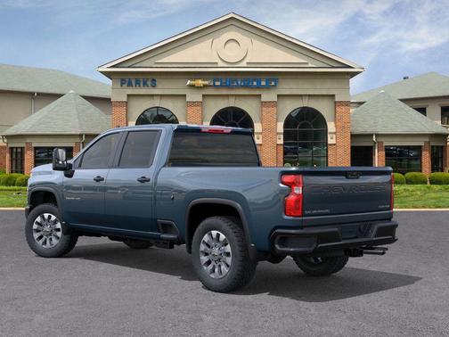 2026 Chevrolet Silverado 2500 Custom