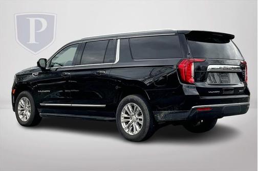 Photo 4 of 38 of 2021 GMC Yukon XL SLT