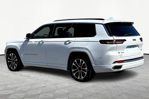 2022 Jeep Grand Cherokee L Overland