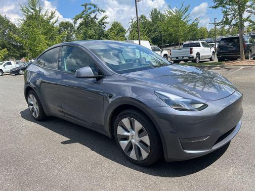 2023 Tesla Model Y Long Range Dual Motor All-Wheel Drive