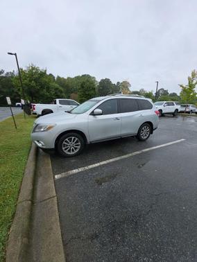 2015 Nissan Pathfinder S