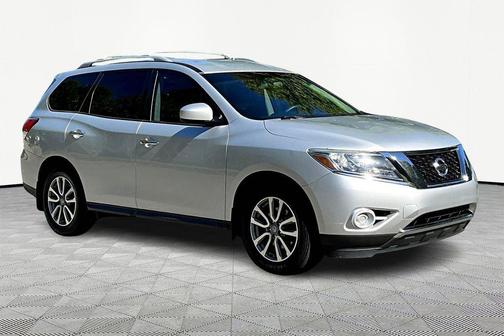 2015 Nissan Pathfinder S