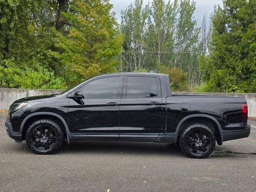 2017 Honda Ridgeline Black