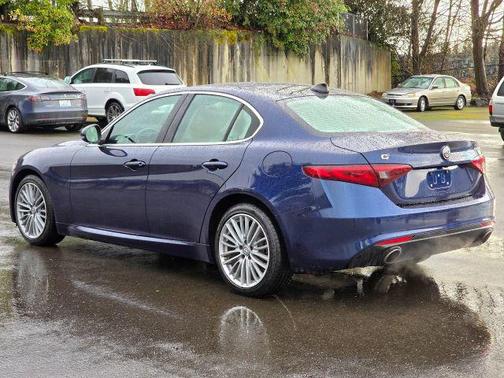 2017 Alfa Romeo Giulia Ti