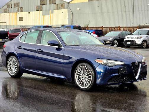 2017 Alfa Romeo Giulia Ti