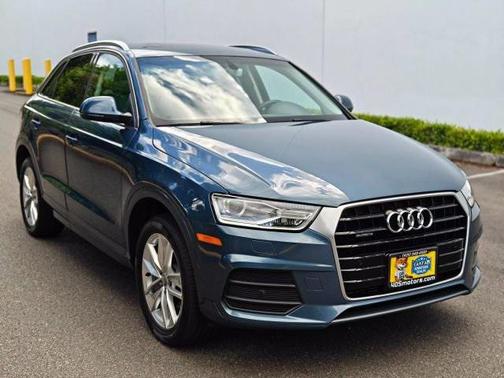 2016 Audi Q3 2.0T Premium Plus