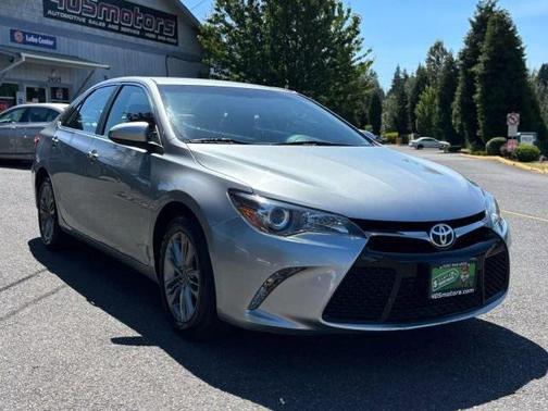 2016 Toyota Camry SE