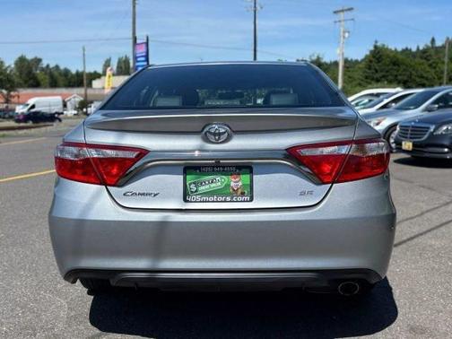 2016 Toyota Camry SE