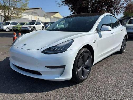 2019 Tesla Model 3 Long Range