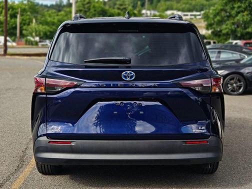 Blueprint 2023 Toyota Sienna LE