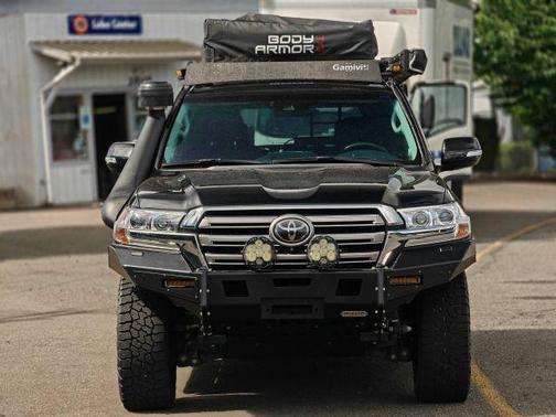 Midnight Black Metallic 2019 Toyota Land Cruiser Base