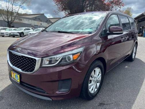 2016 Kia Sedona LX