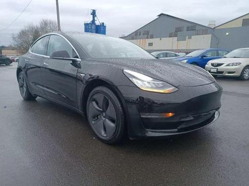 2020 Tesla Model 3 Standard Range